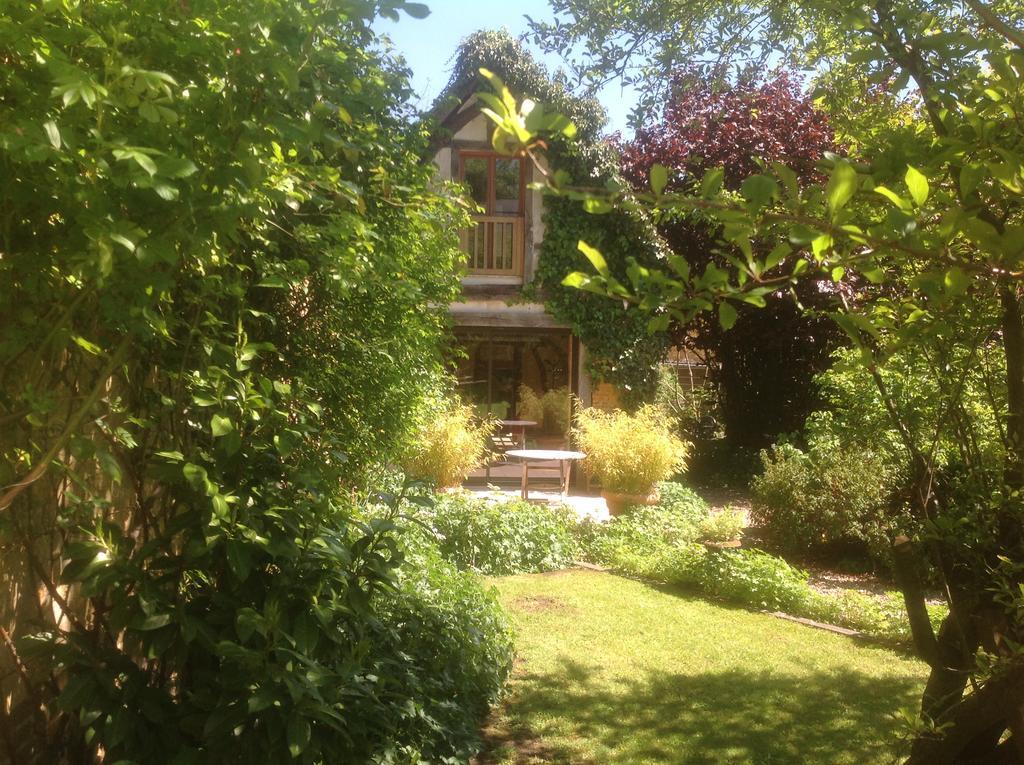 Au Fond Du Jardin Maison D'Hotes Hotel Saint-Saëns Kültér fotó